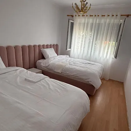 Ali Demi Appartamento Tirana
